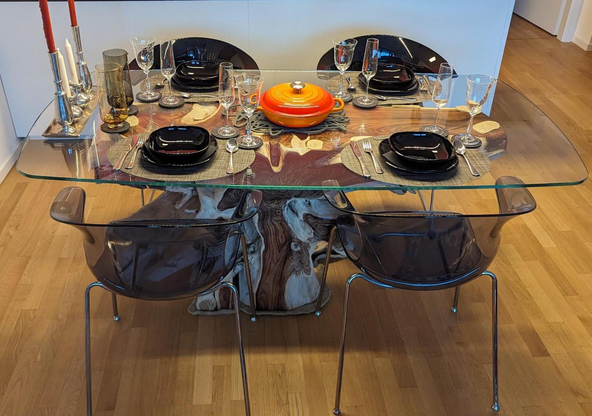 Either Private 2B2B Or Shared 1B1B, Luxury, Bright, Spacious Berlin Room photo